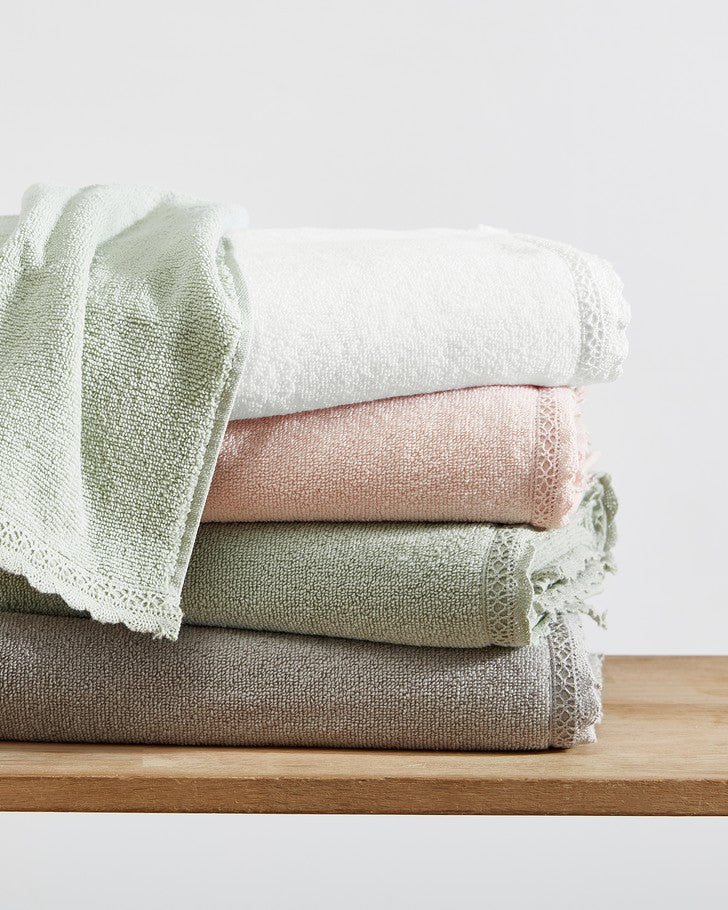 Delilah Home Organic Cotton Towels Set of 3 - White