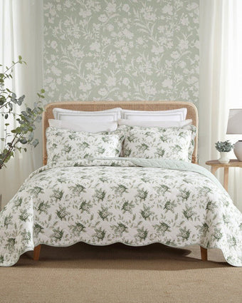 Portland Floral Green Cotton Reversible Quilt Set