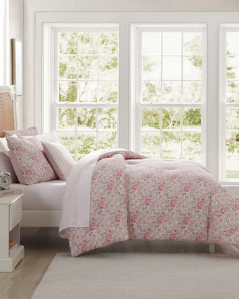 Quartet Microfiber Pink Bed Set  side view of bedding ensemble