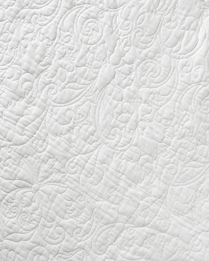 Laura Ashley 221297 Heirloom Crochet Quilt Set King White : : Home