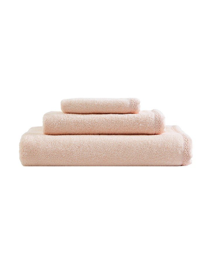 Juliette Lace Hem White 3 Piece Towel Set